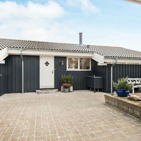 6 Person Holiday Home In エーベルトフト エクステリア 写真