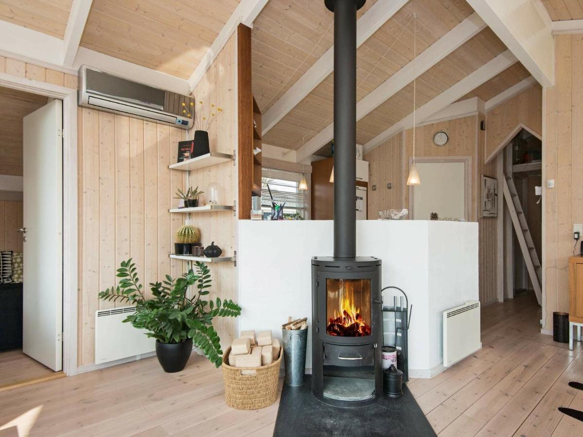 6 Person Holiday Home In エーベルトフト エクステリア 写真