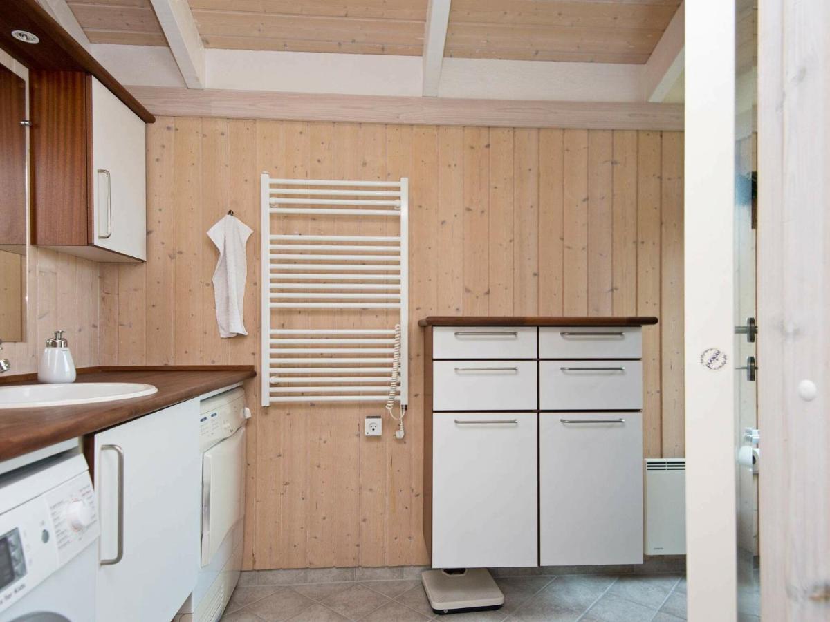 6 Person Holiday Home In エーベルトフト エクステリア 写真